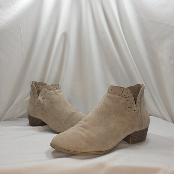 Arizona Jean Co Shoes - Arizona Jean Co Ankle Bootie Women 8.5 Tan Suede Block Heel Boho Neutral Western